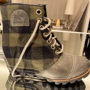 Sorel Winter/snow wedge boots